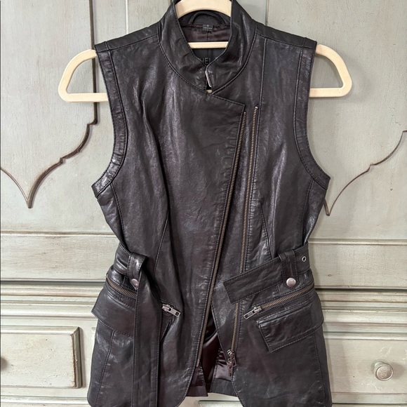 NWOT! Rachel Zoe black leather vest! New w/o tags - Picture 3 of 5